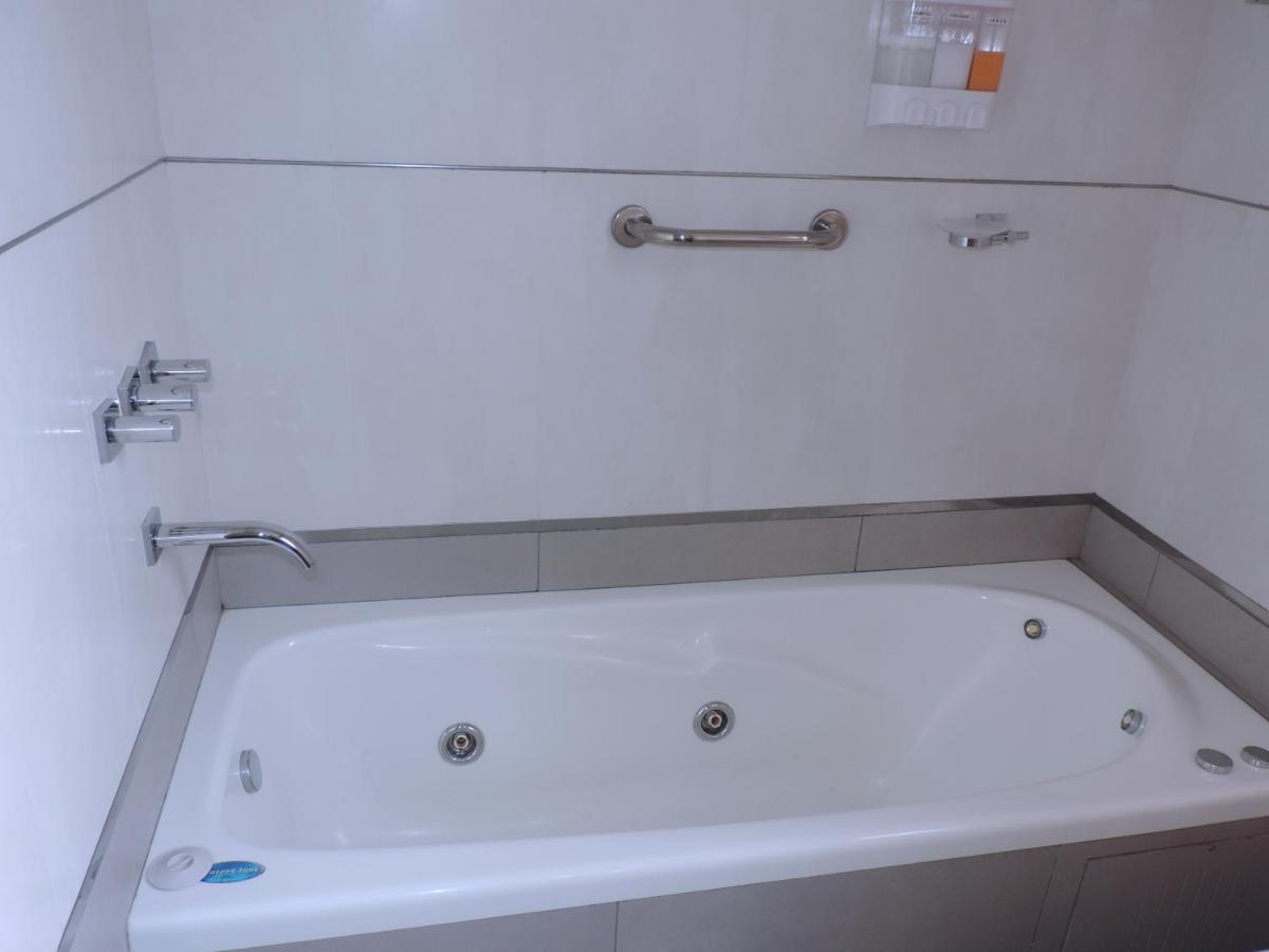 Apartment Hanan Pacha - *